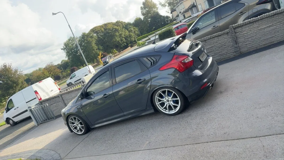Ford focus - Image 4