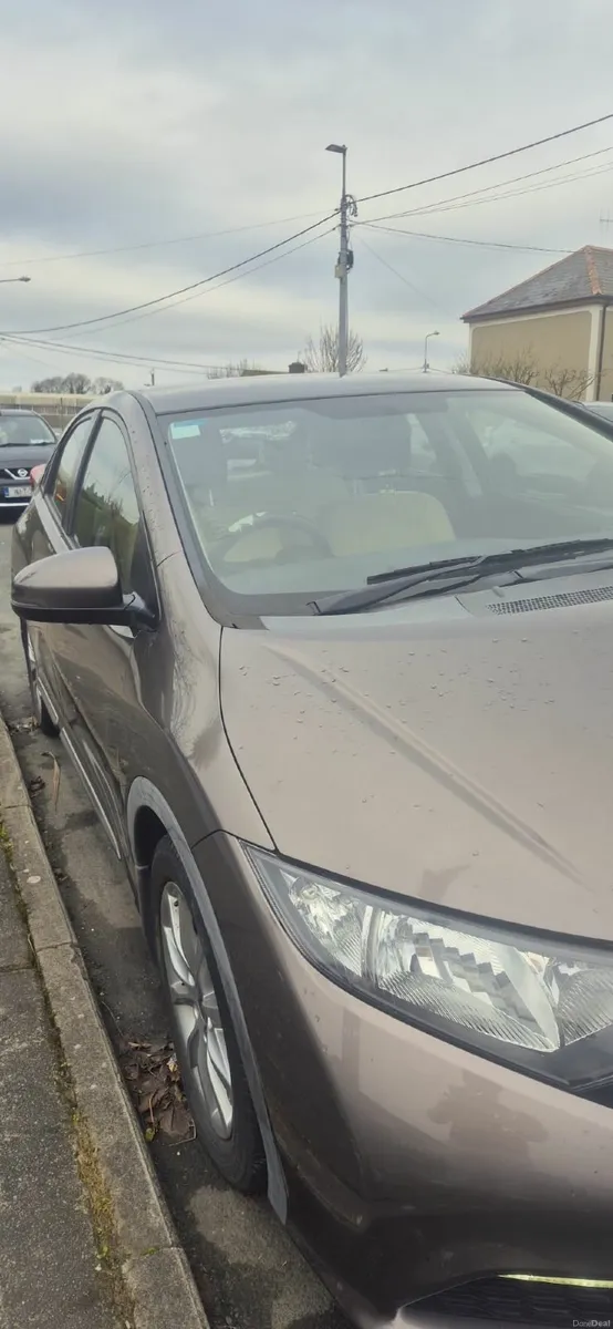 Honda Civic 2013 - Image 1