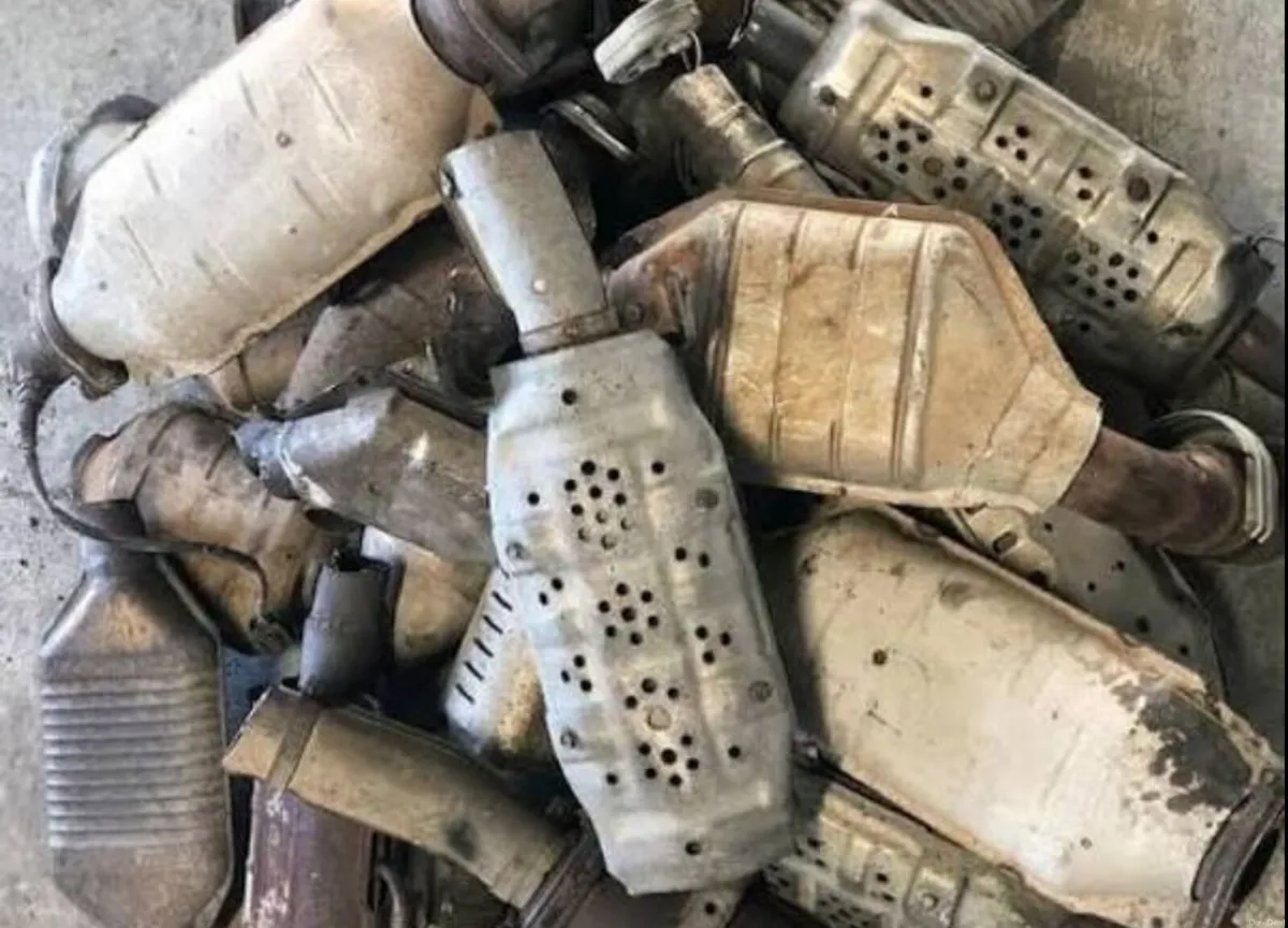 All caythlic converters wanted - Image 1