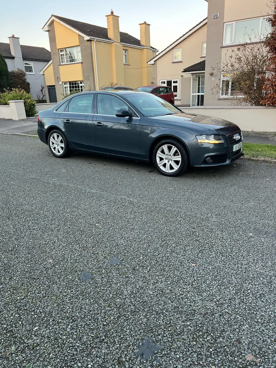 AUTOMATIC AUDI A4,2.0TDI (price 3650€ - Image 2