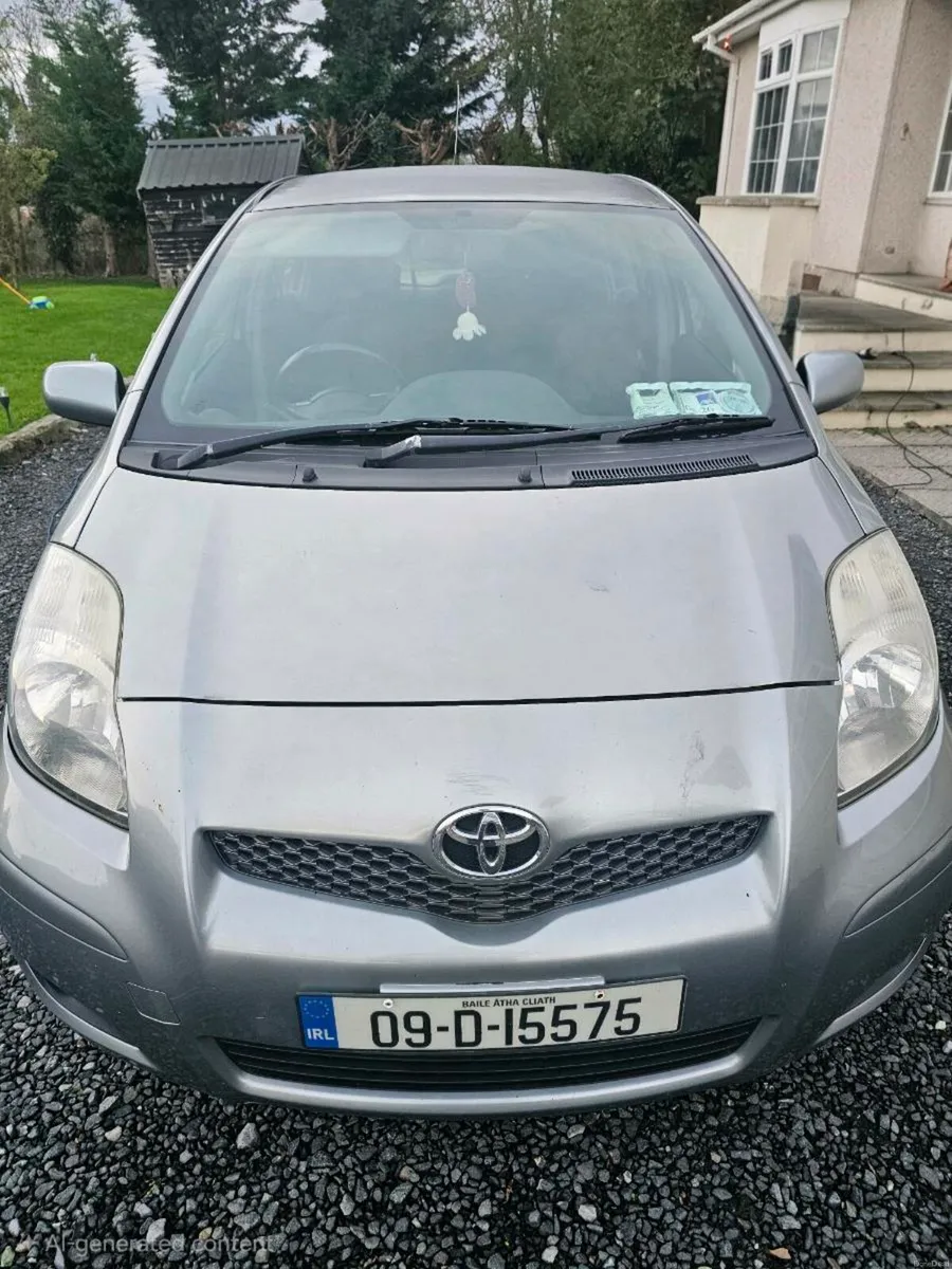 09 Toyota Yaris - Image 1