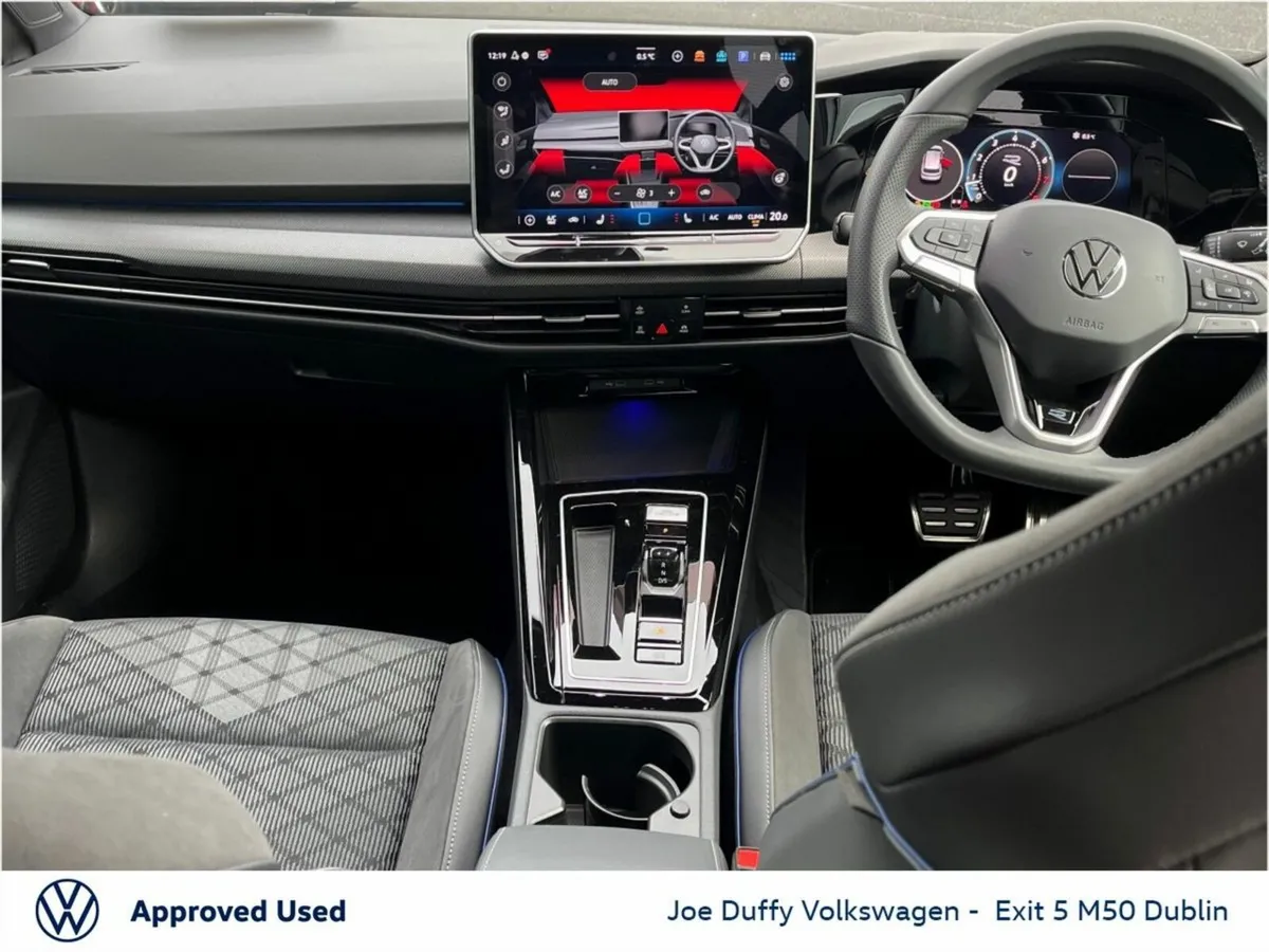 Volkswagen Golf GOLF R-LINE 1.5 TSI MHEV 116HP - Image 3