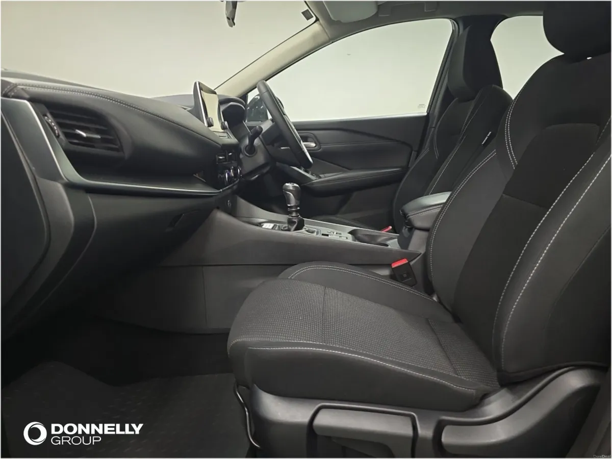Nissan Qashqai Hatchback Acenta Premium - Image 4