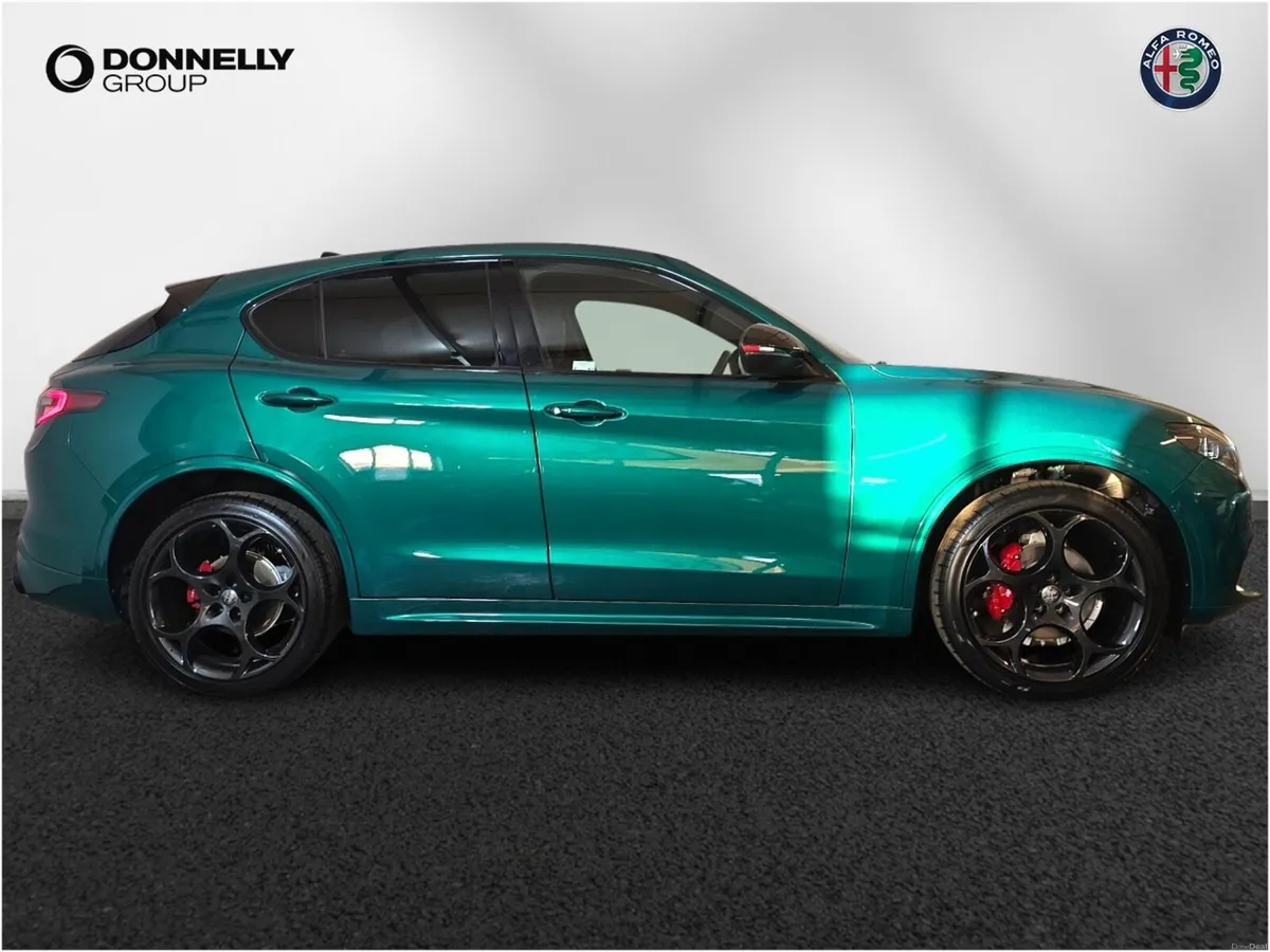 Alfa Romeo Stelvio Stelvio Diesel Estate Tributo I - Image 3