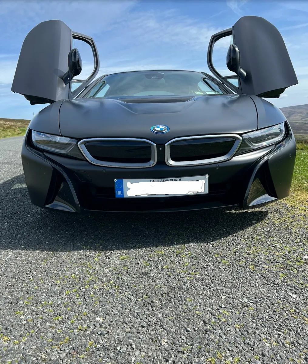 2017 BMW i8 Protonic Frozen Black Edition - Image 3