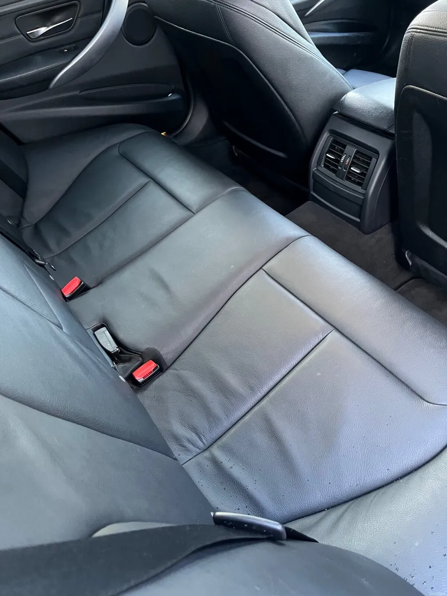 BMW 3-Series 2013 - Image 3