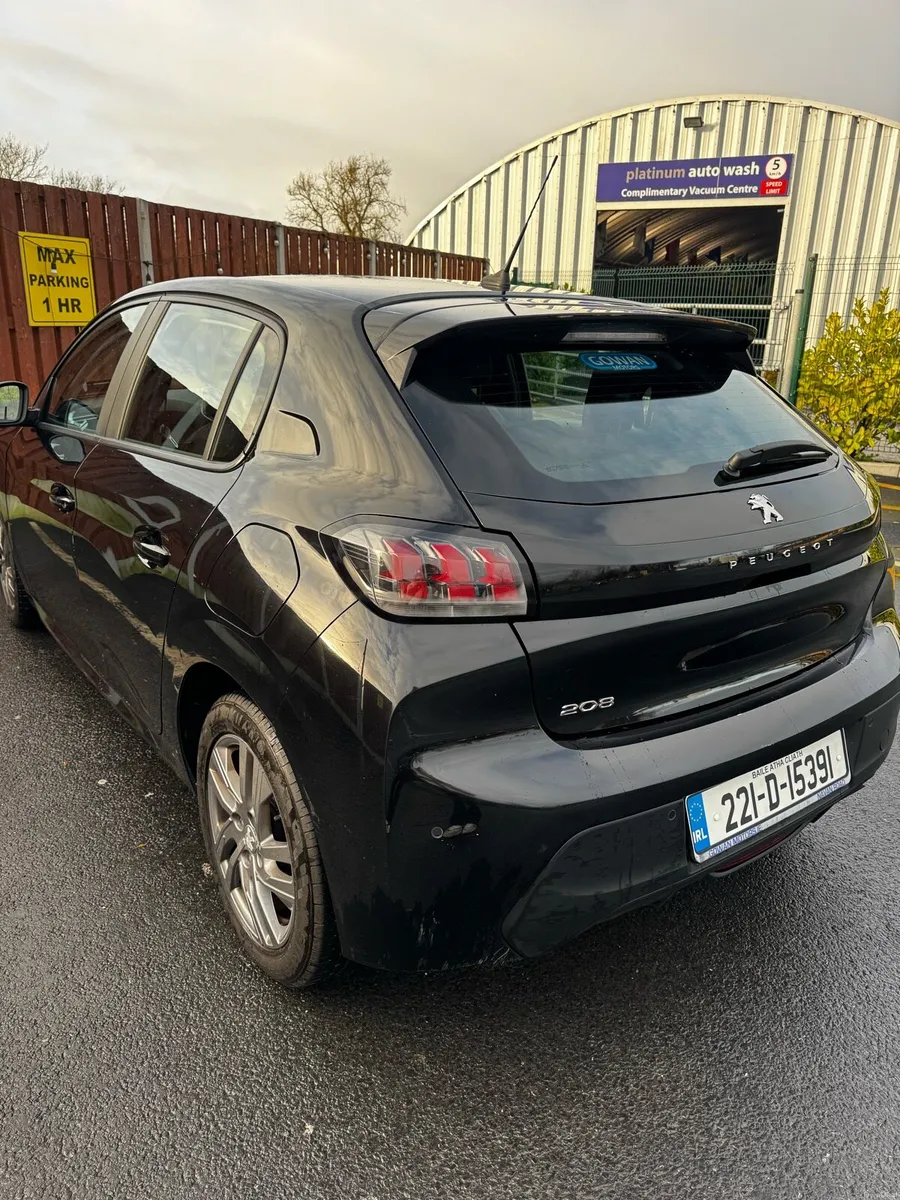 Peugeot 208 ***€12500*** - Image 3