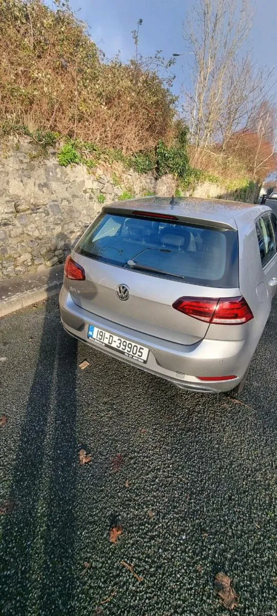 Volkswagen Golf - Image 1