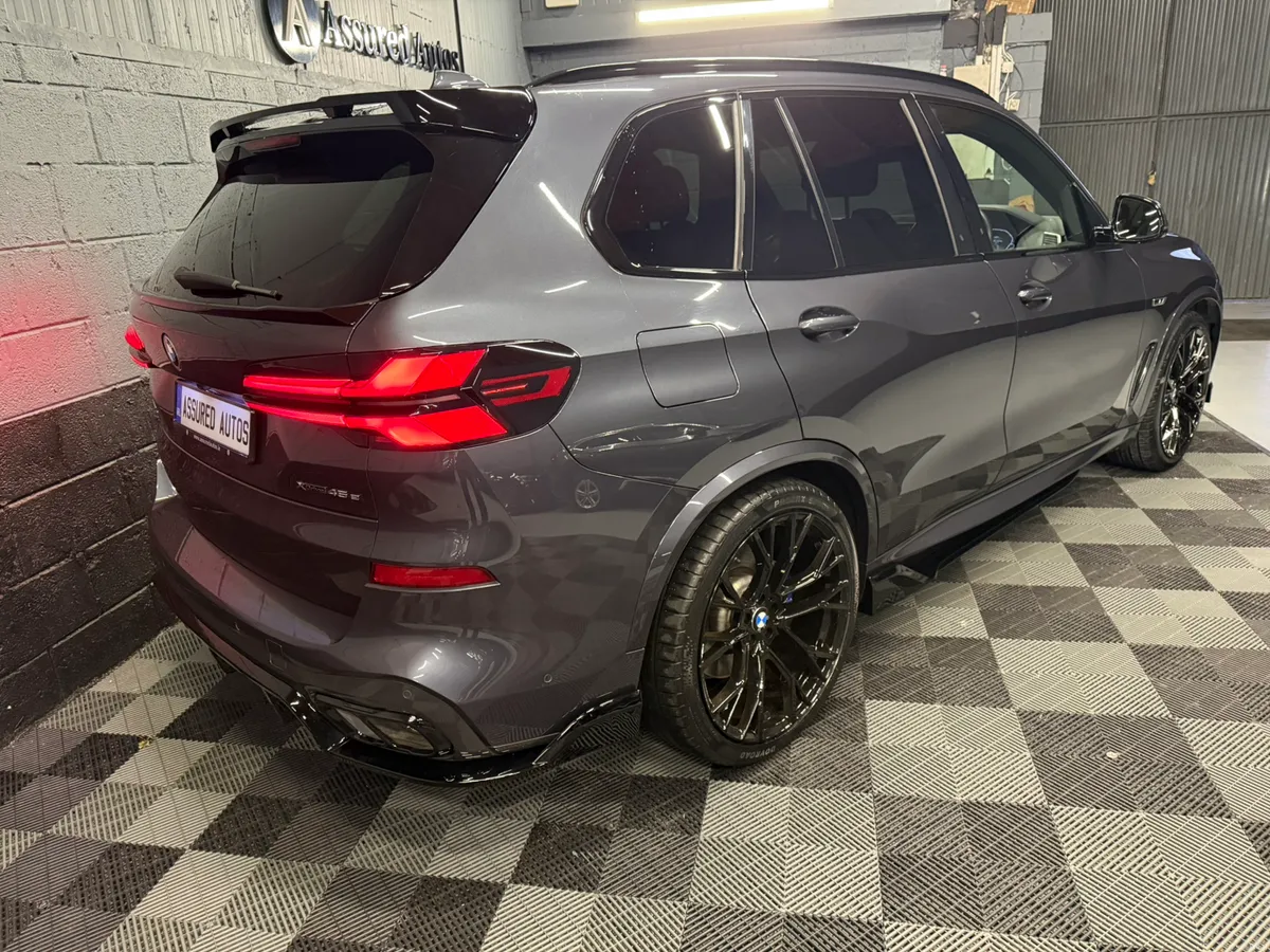 221 BMW X5 3Ltr X-Drive 45e M-Sport-M Performance - Image 3