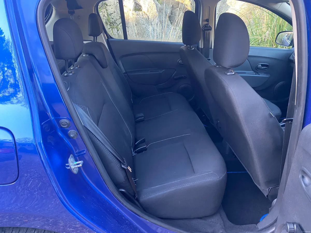 DACIA SANDERO HATCHBACK 1.0 SCe Essential - Image 5