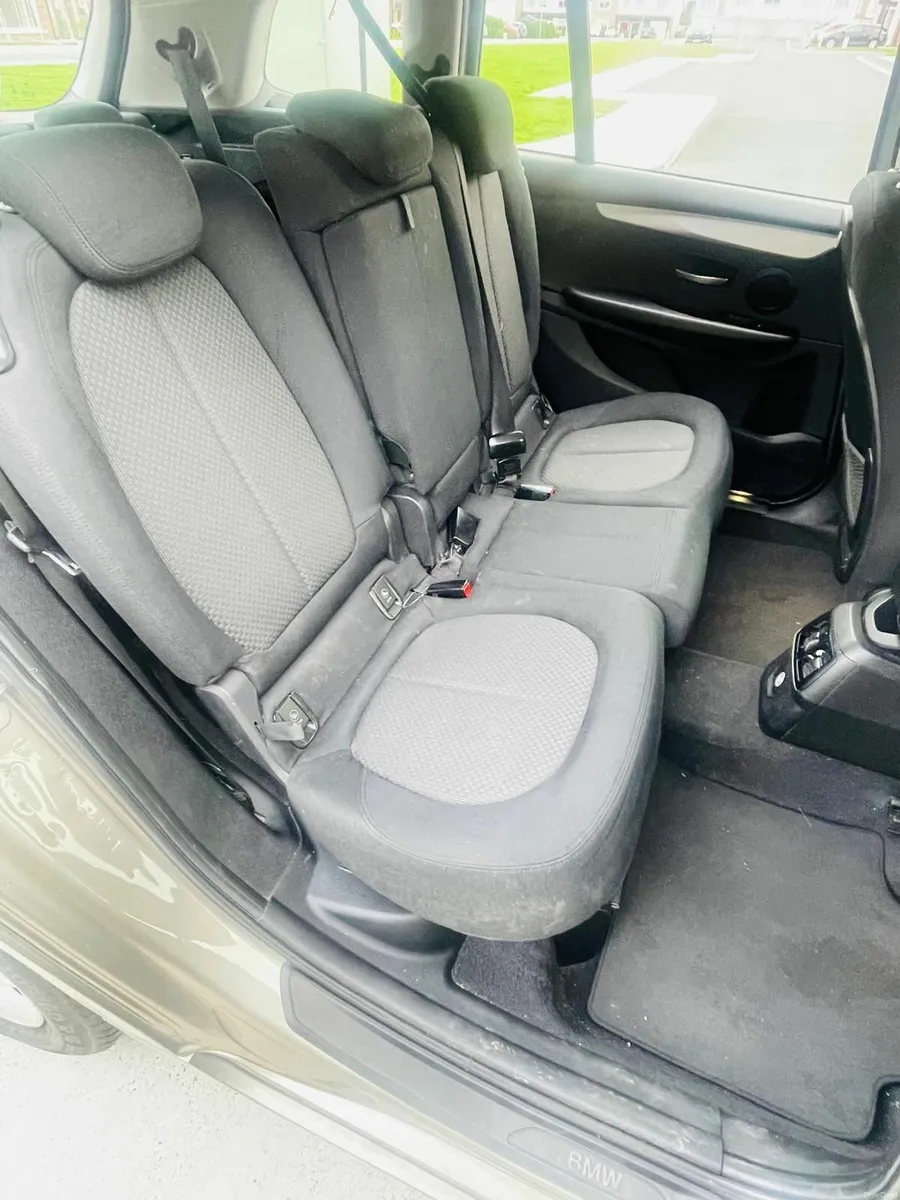 BMW 2-Series 2016- 7‑seater - Image 4