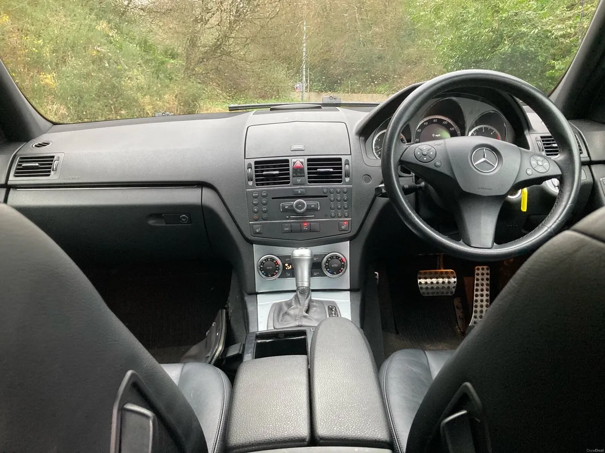 2009 Mercedes C320 Auto AMG Saloon - Image 6