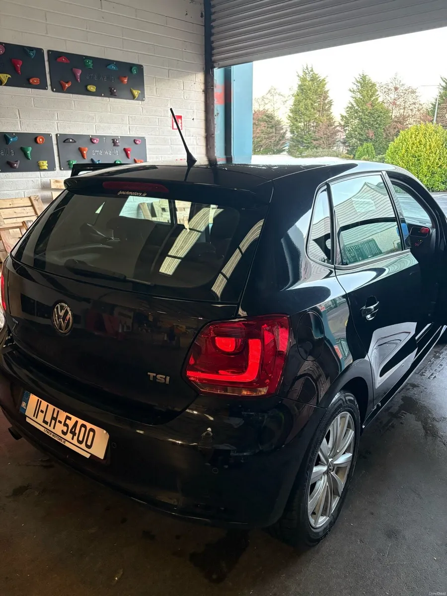 Volkswagen polo - Image 3