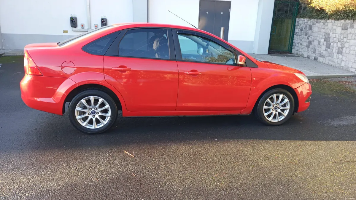 FORD FOCUS STYLE 2011 / 1.6 DIESEL / MANUAL - Image 4