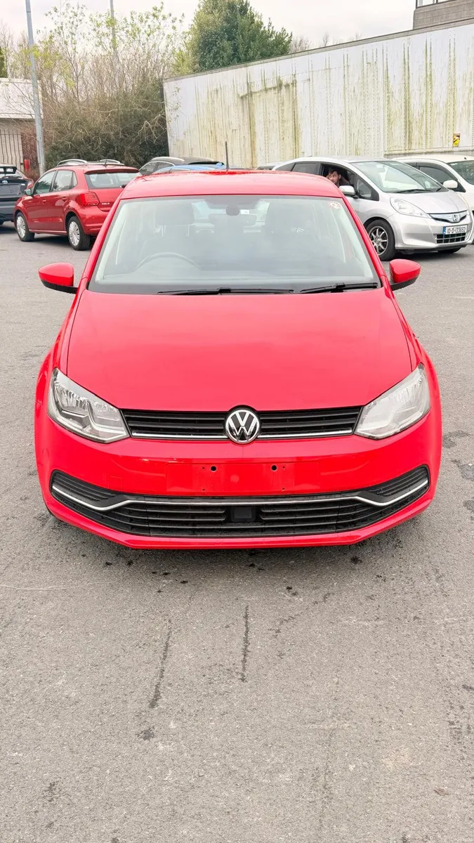 Volkswagen Polo 2016 Red M - Image 1