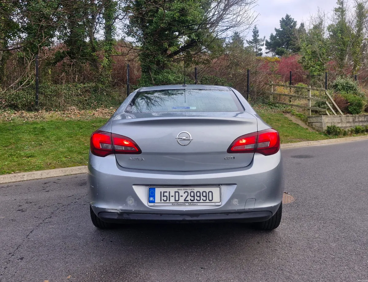 Opel Astra 2015 (NCT 08/26) - Image 2