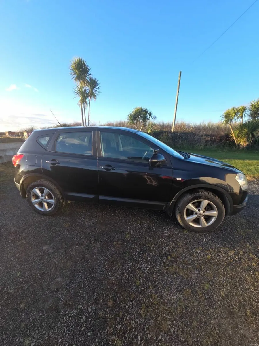 Nissan Qashqai 2008 - Image 1