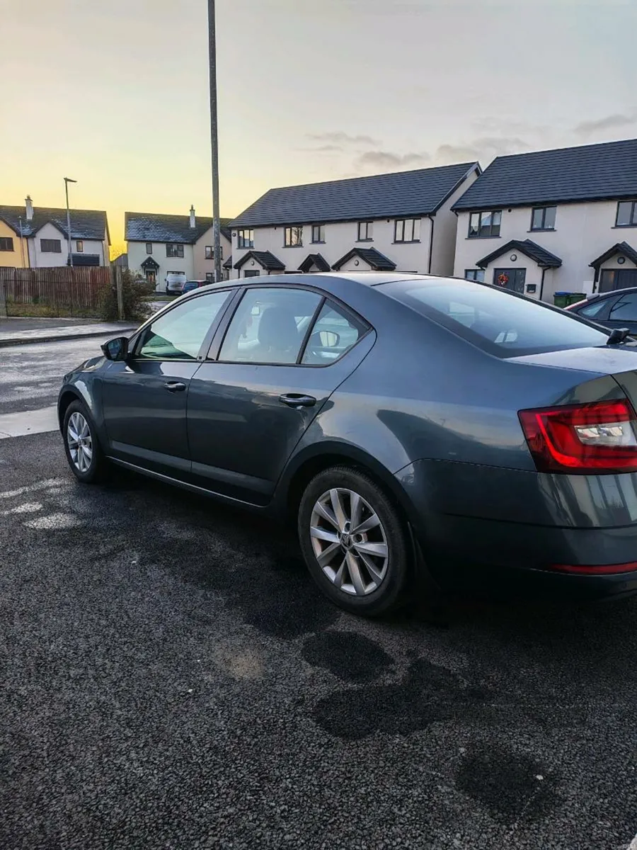 Skoda Octavia 2017 1.6 diesel - Image 4