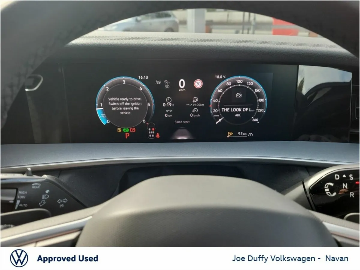Volkswagen Tayron R-LINE 75 2.0TDI 150HP AUTO AVAI - Image 3