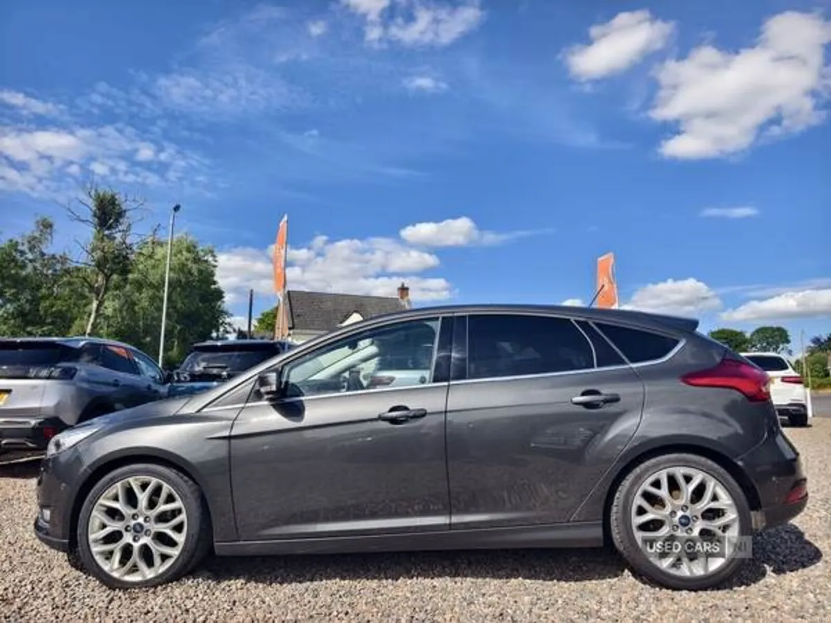 MARCH 2018 FORD FOCUS 1.0 ECO 125 TITANIUM X 5DR - Image 4