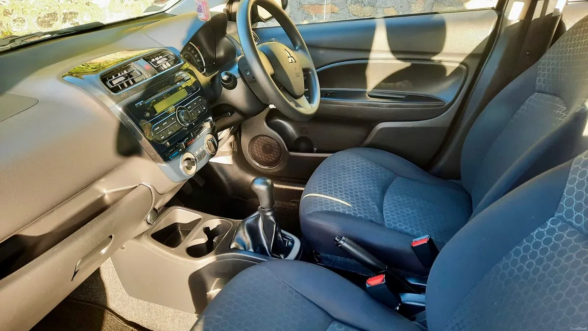 Mitsubishi Space Star 2015!! ONLY 43K !!!!!! - Image 4