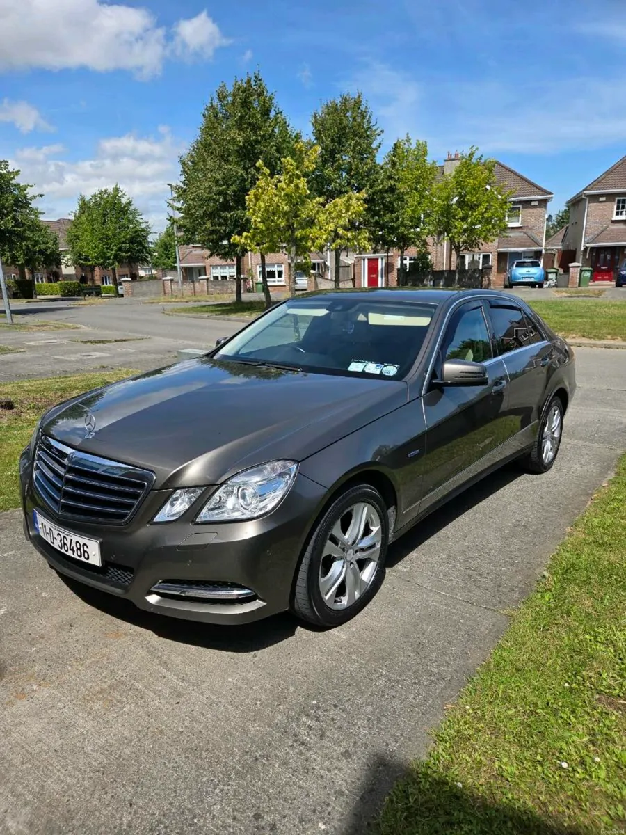 Mercedes Benz e220d 2.1 Auto Avantgarde Huge Spec - Image 2