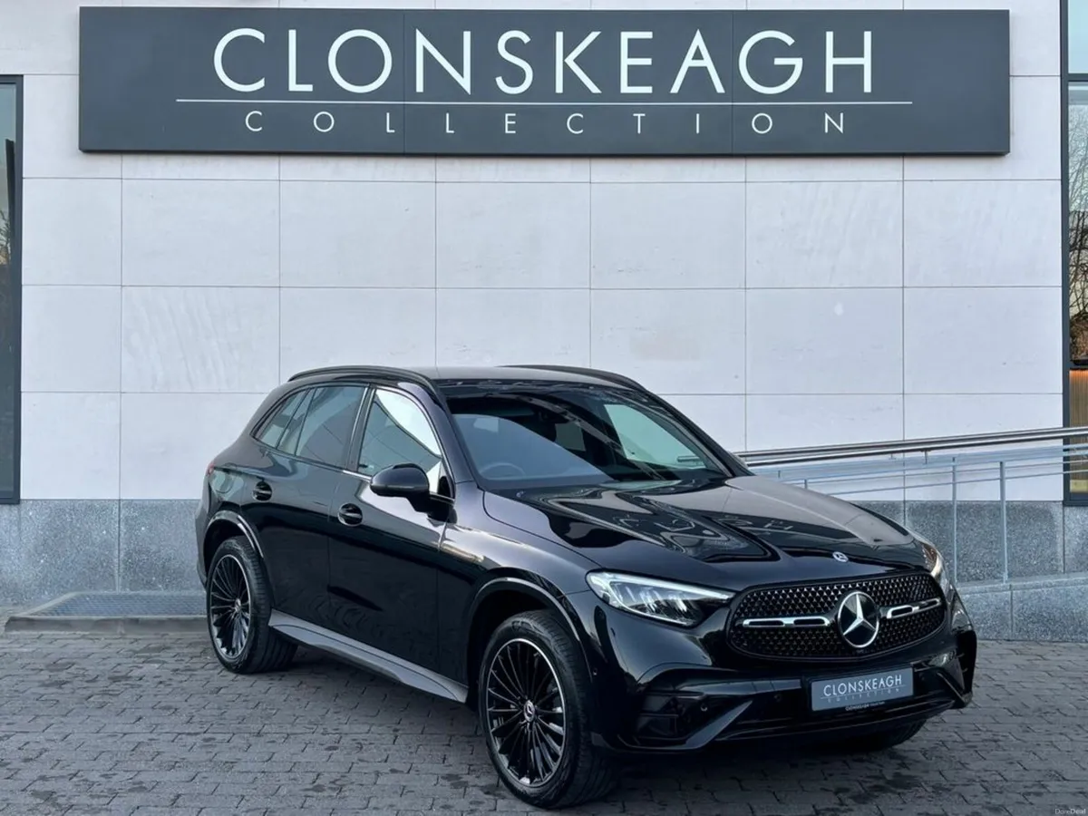 Mercedes-Benz GLC 300 E 4MATIC URBAN EDITION - Image 1