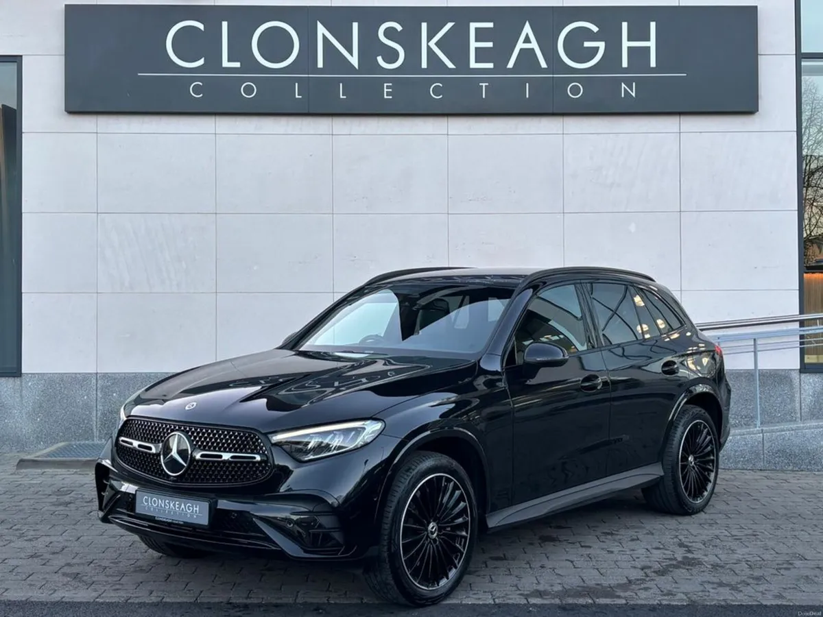 Mercedes-Benz GLC 300 E 4MATIC URBAN EDITION - Image 3