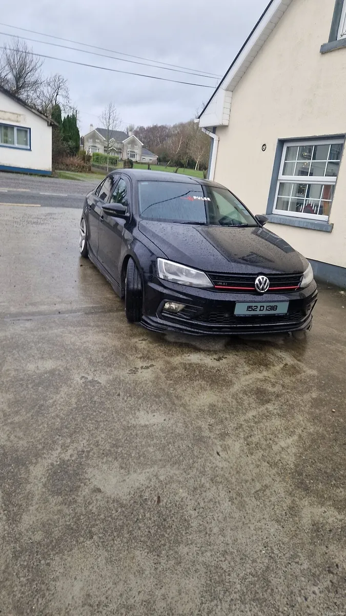 Volkswagon jetta 2.0 ( Deposit taken ) - Image 1