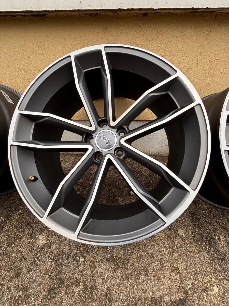 Audi A6 2013 - Image 4