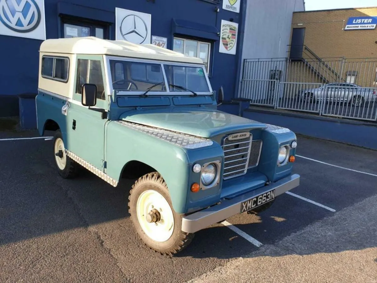 Land Rover Series III 2.25 PETROL FULLY RESTORED F - Image 4