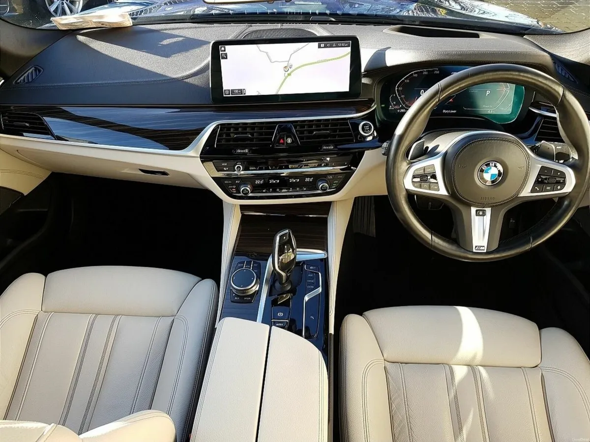 BMW 5-Series 520d M Sport - Image 4