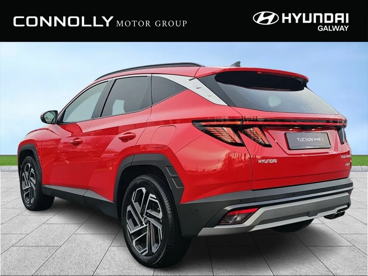 Hyundai Tucson Tucson FL 2WD Platinum PHEV Auto** - Image 4