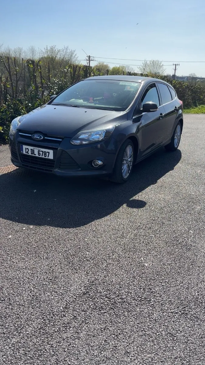 Ford Focus 2012 €2500 ONO - Image 1