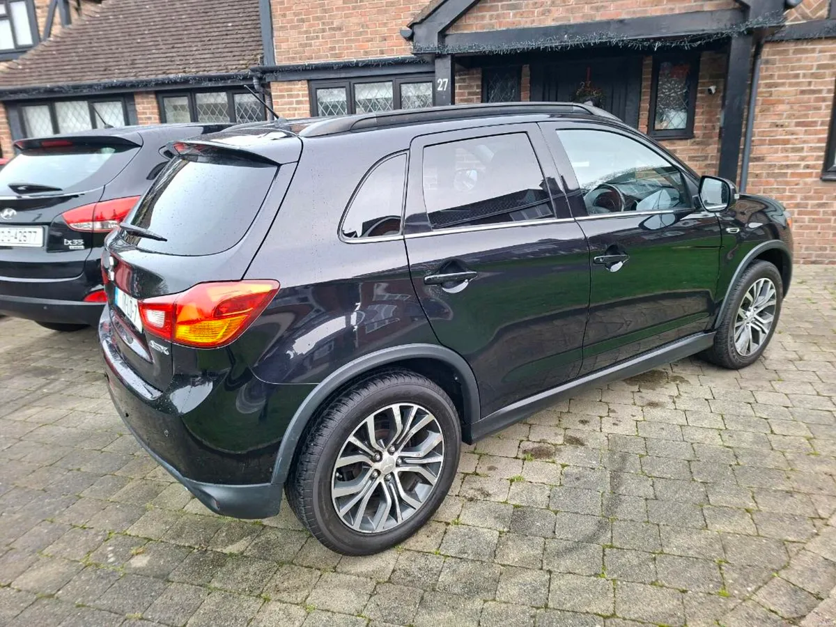 MITSUBISHI ASX 1.6 DIESEL 2017 BLACK CLEAN JEEP - Image 2