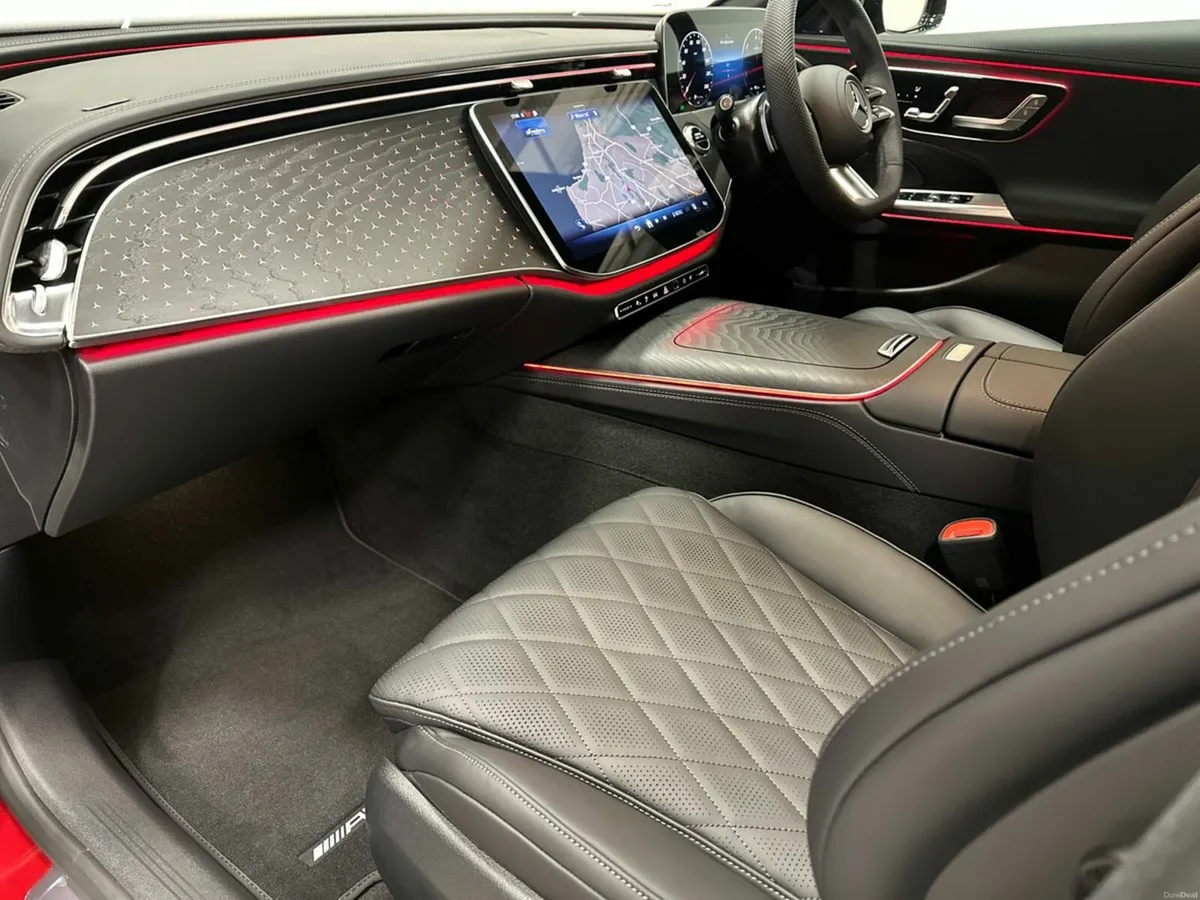 Mercedes-Benz E-Class E300 e AMG Line Edition + PH - Image 6