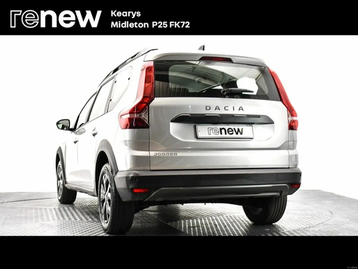 Dacia Jogger TCe 110 Extreme SE - Image 4