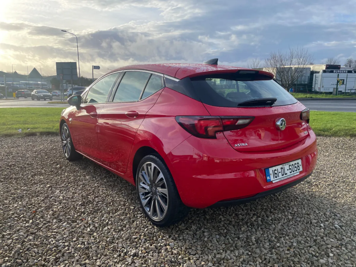 2016 Vauxhall Astra LOW MILES 1.6  SRI NAV 108BHP - Image 3