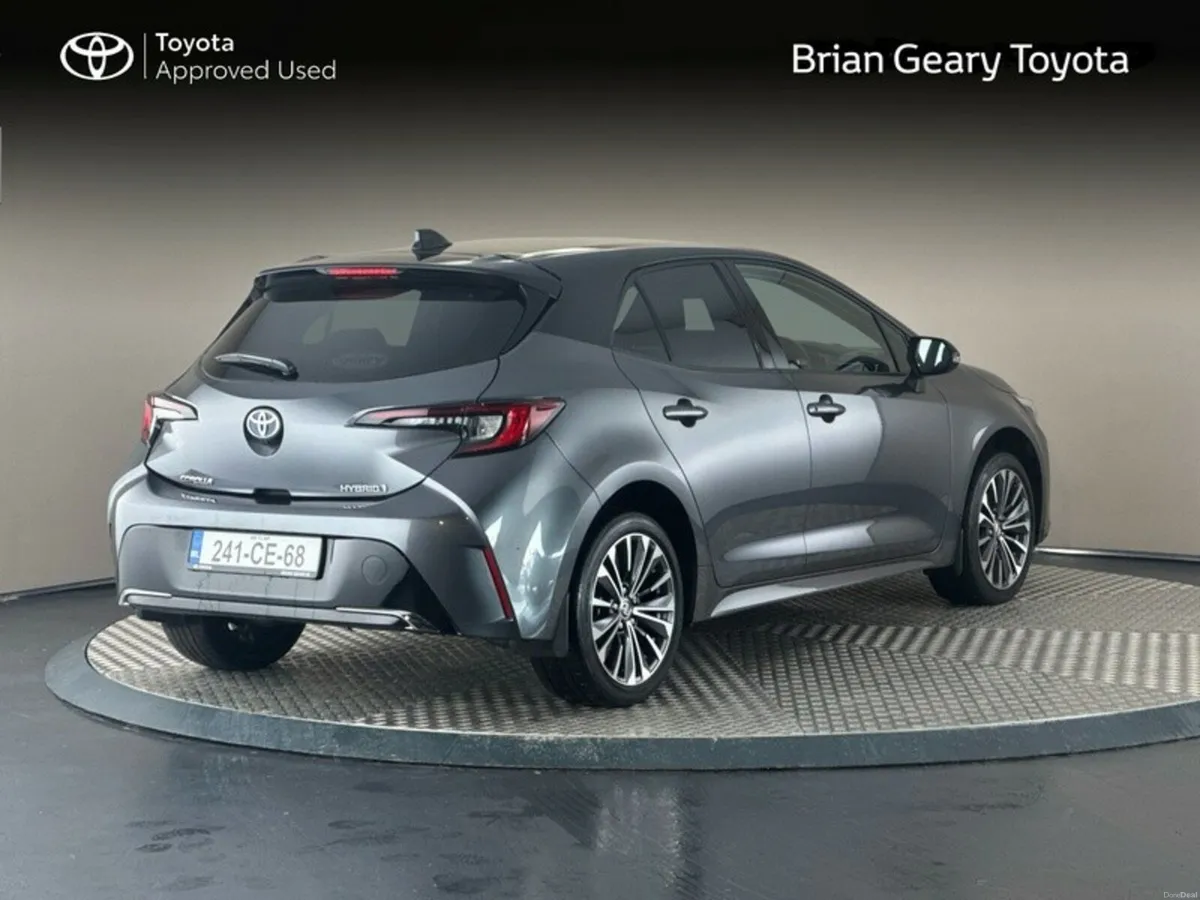 Toyota Corolla HYBRID LUNA SPORT H/B - Image 4