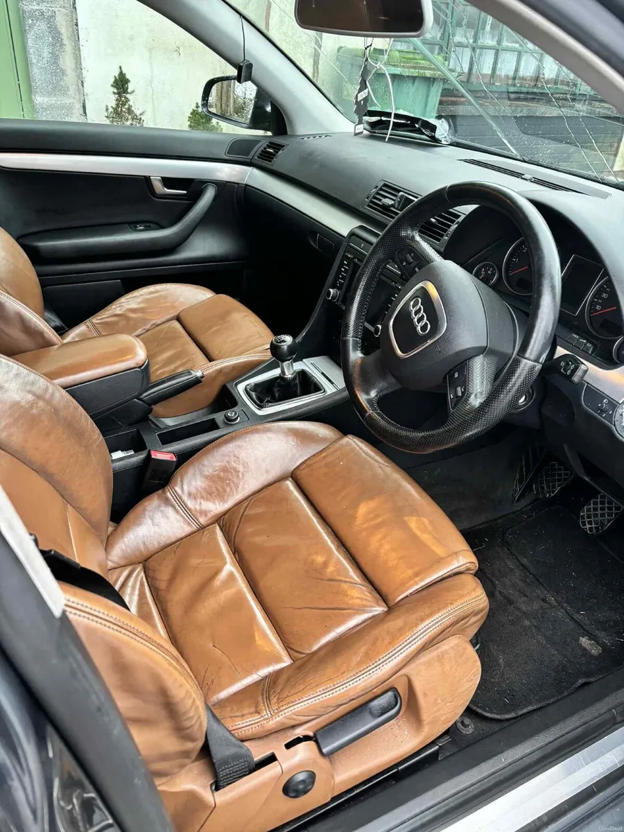 Audi A4 avant 1.8 turbo - Image 4