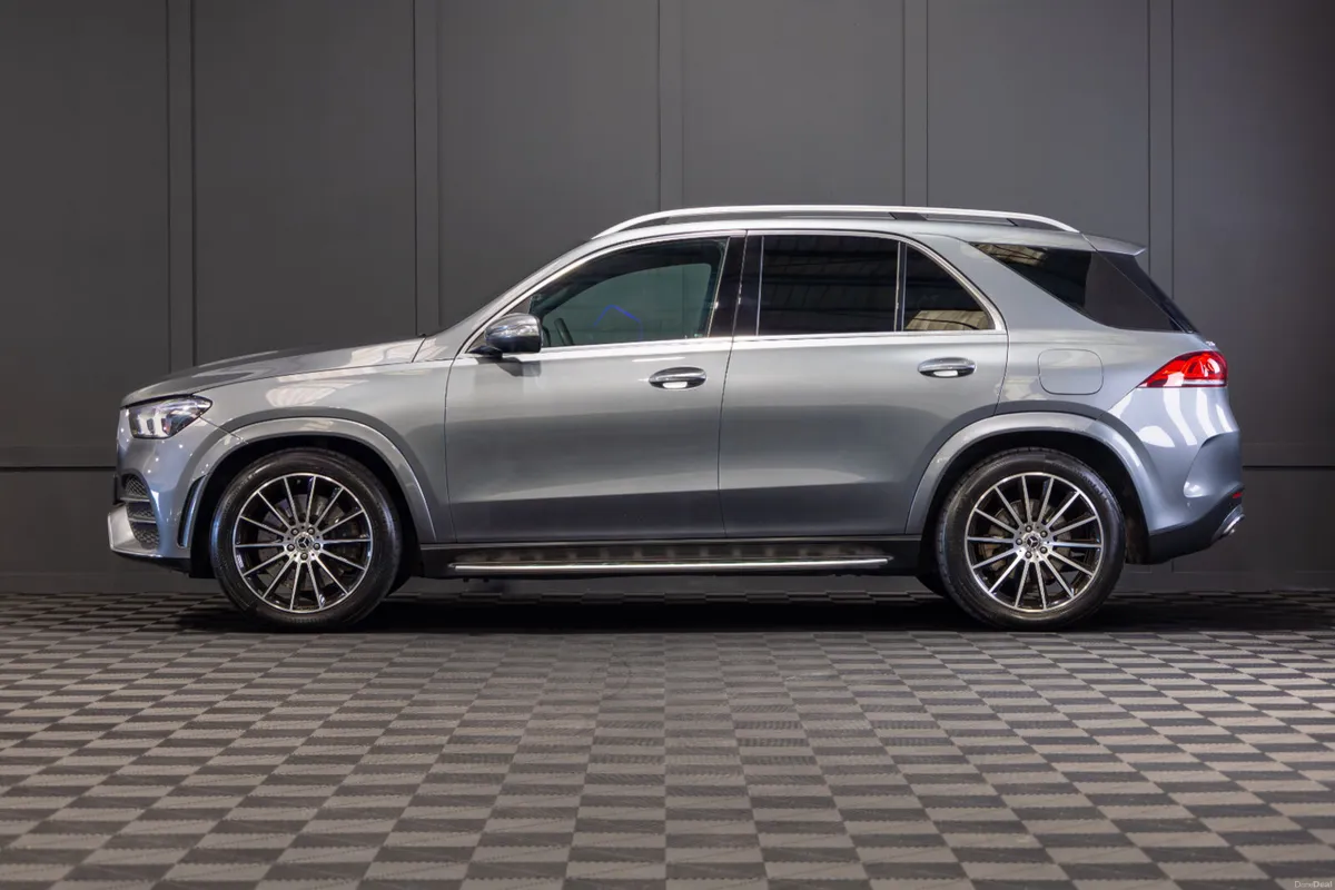 2022 Mercedes-Benz GLE 350de AMG Line Premium - Image 3
