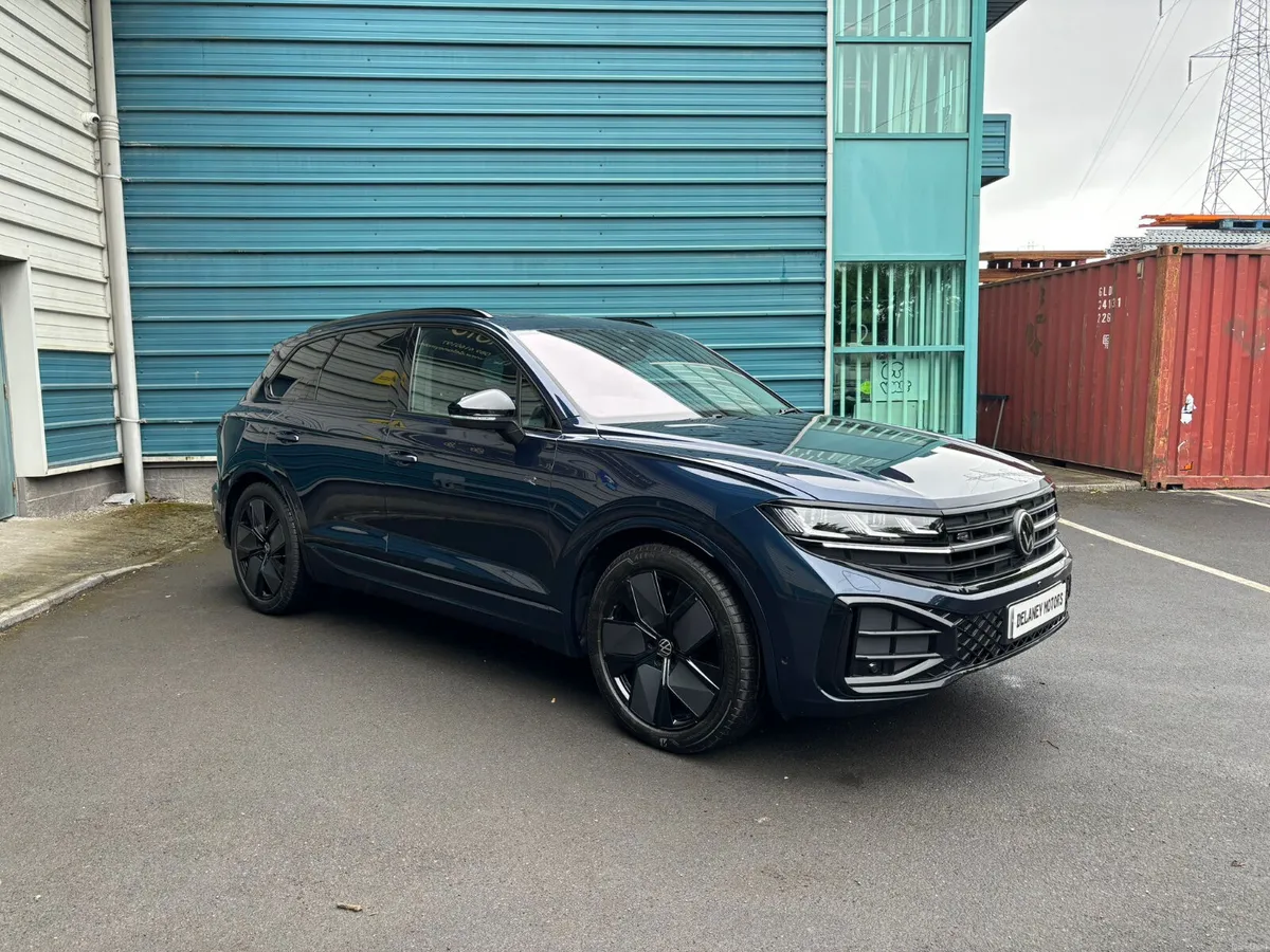 232 Volkswagen Touareg N1 2 Seat Commercial Van - Image 3