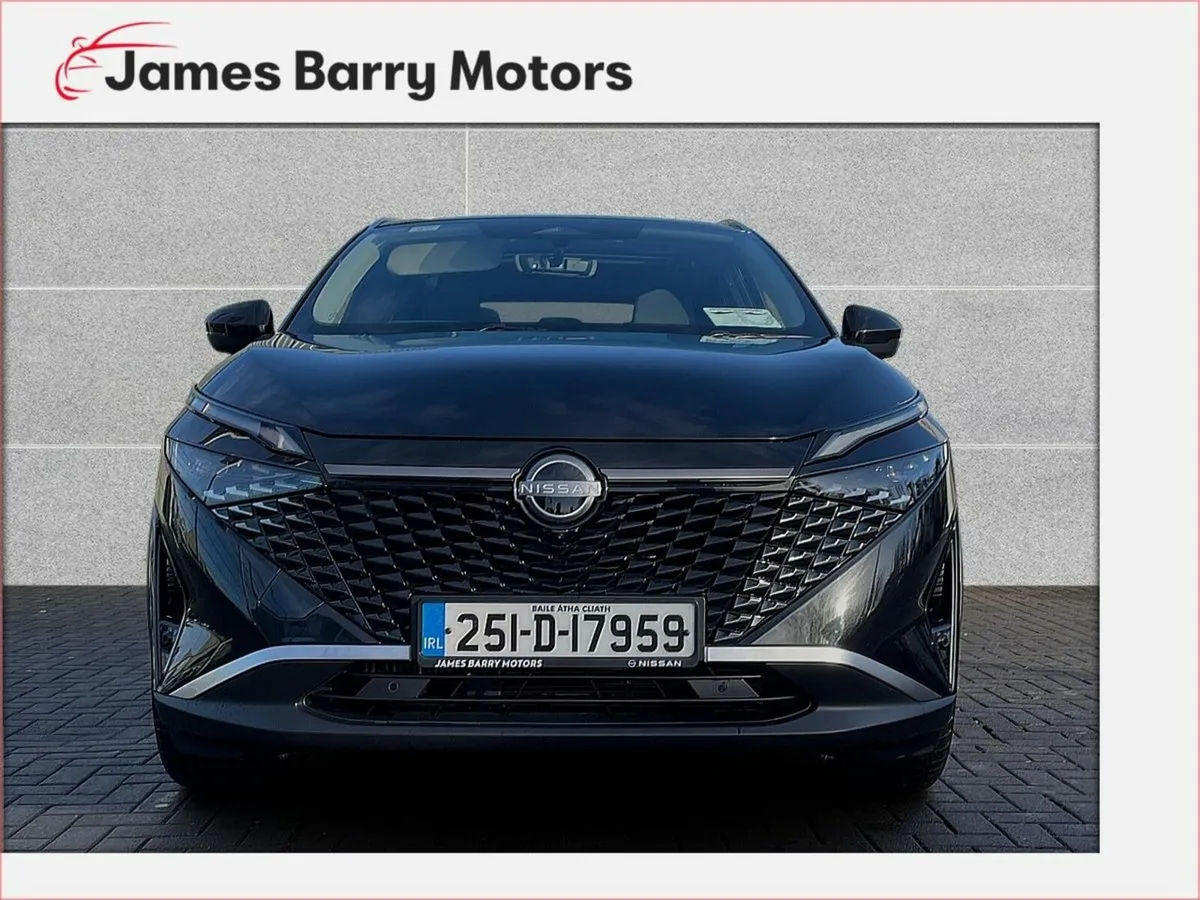 Nissan Qashqai 1.3 PET MILD HYBRID SV PREMIUM - Image 2