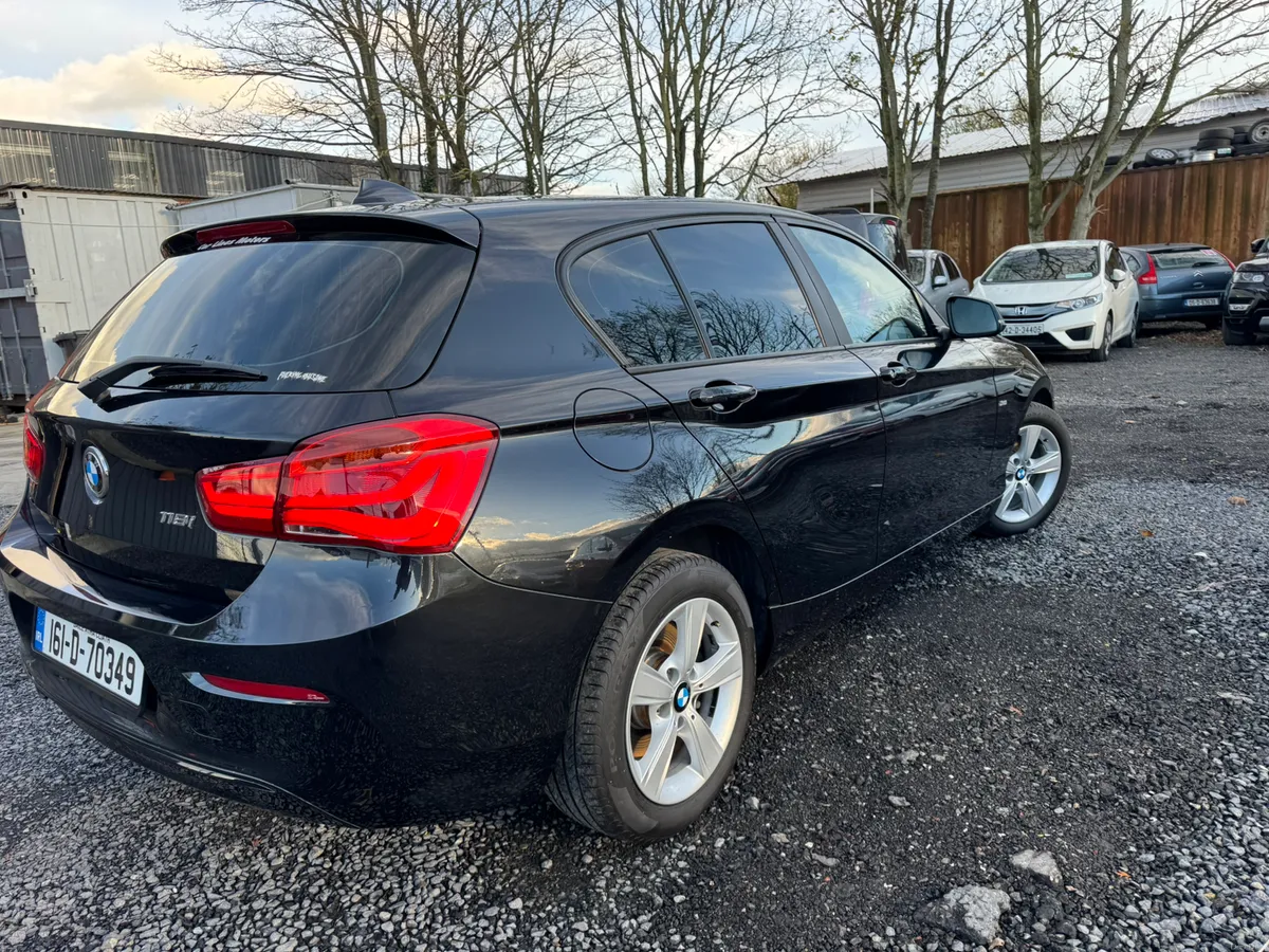 BMW 1 series Automatic - Image 4