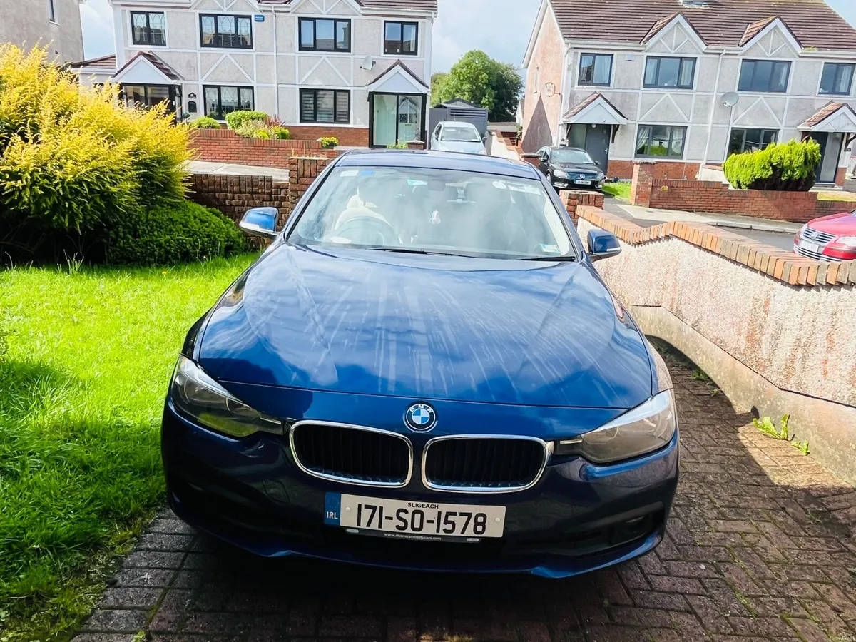 BMW 3-Series 2017 - Image 4