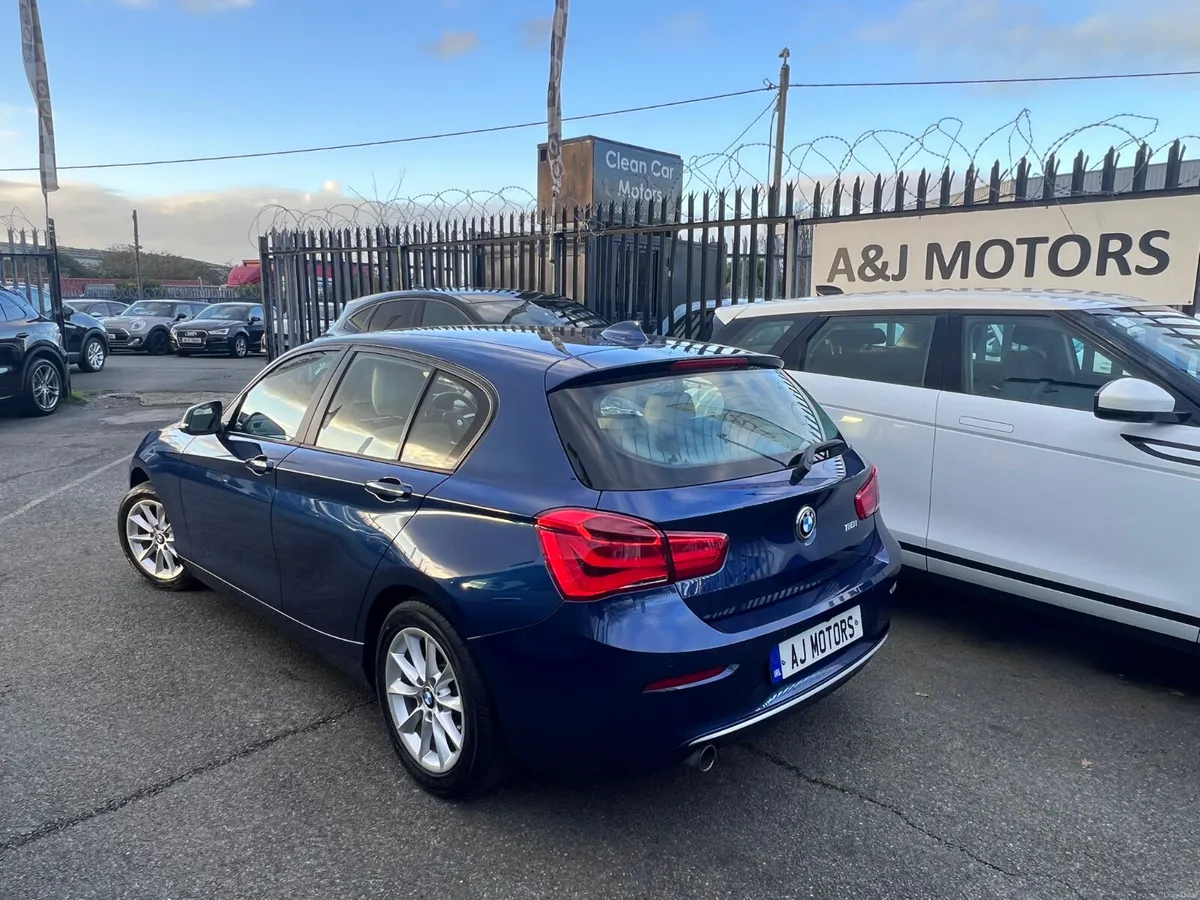 15 BMW 118 Automatic New Shape - Image 4