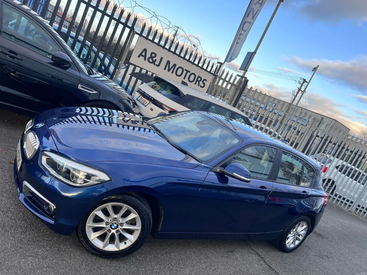 15 BMW 118 Automatic New Shape - Image 2