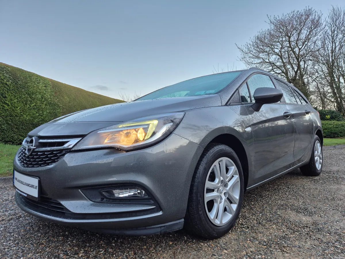 182'OPEL ASTRA 1.6 DIESEL ESTATE - Image 2