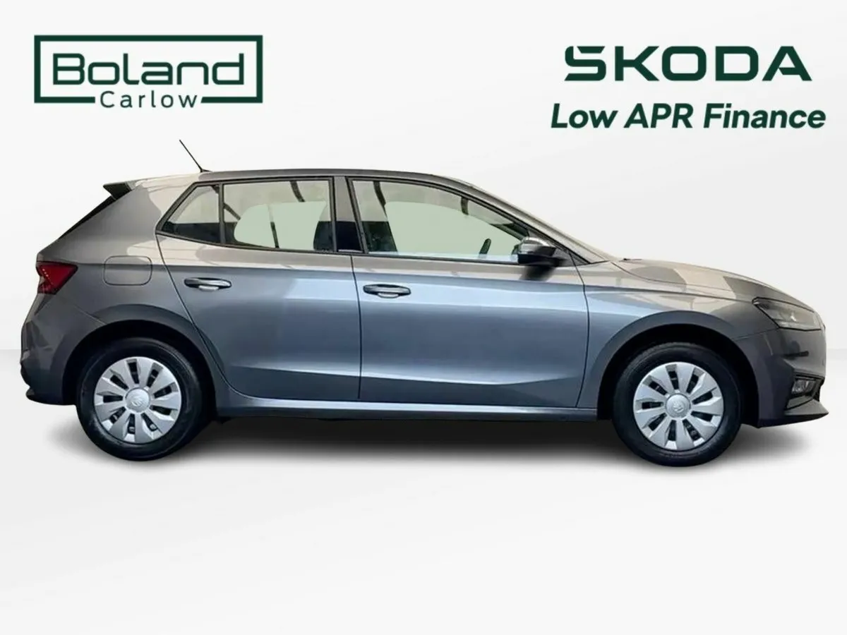Skoda Fabia 1.0 ESSENCE *5.9% APR* €45 PER WEEK ON - Image 4