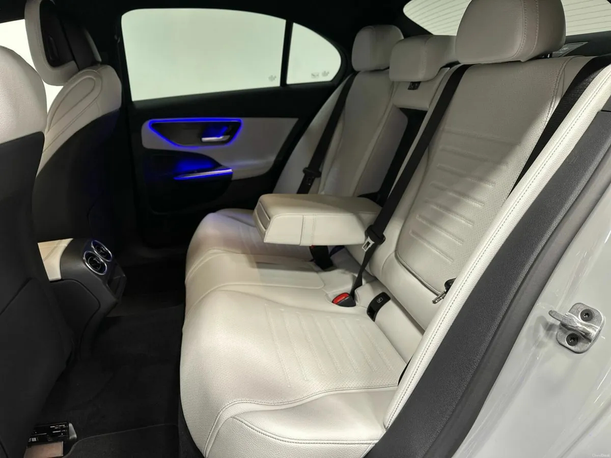 Mercedes-Benz C-Class C200 D AMG Line Edition + - Image 4